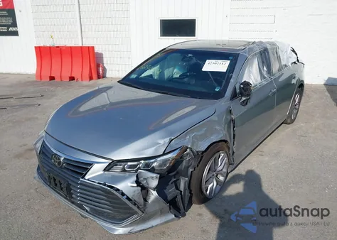 2019 Toyota Avalon Xle z USA, uszkodzony, nr VIN 4T1BZ1FB5KU005103